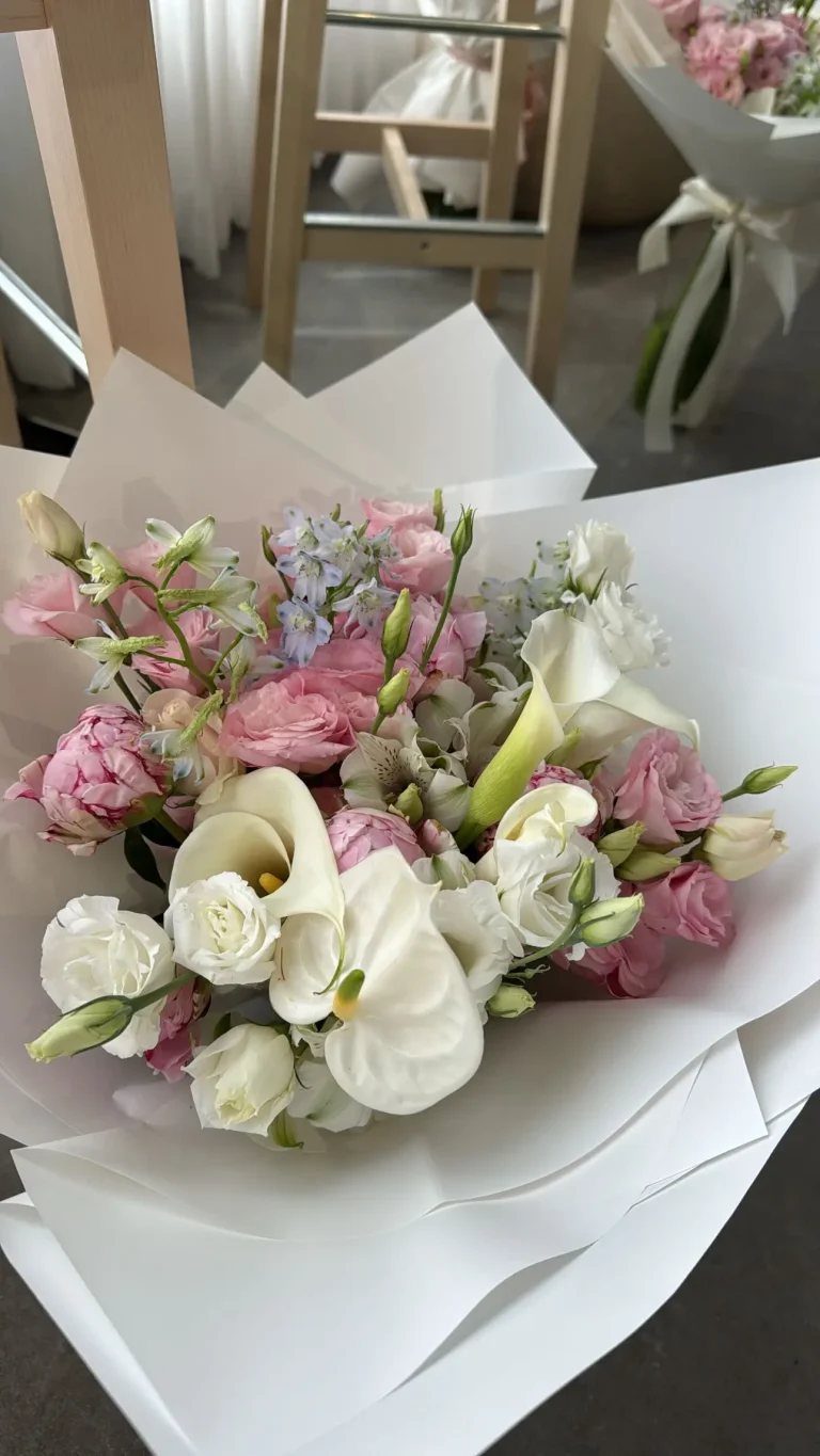 זר פרחים אנטוריום